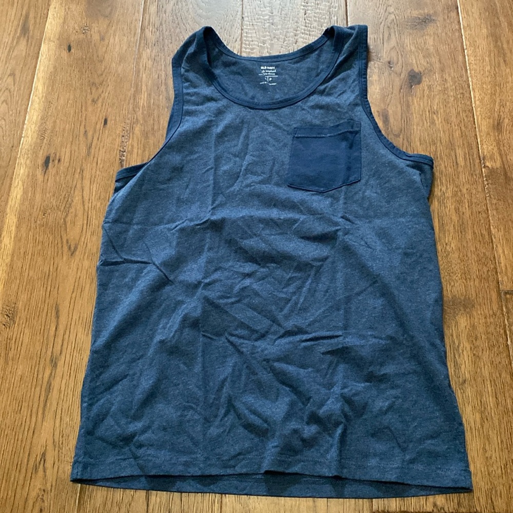 Old navy tank